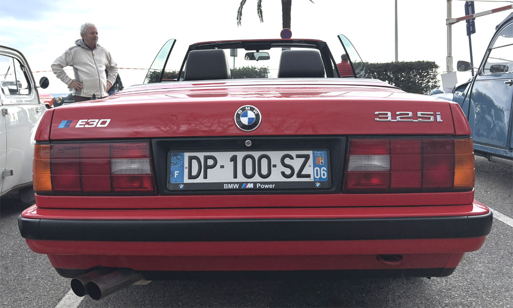 BMW 325i