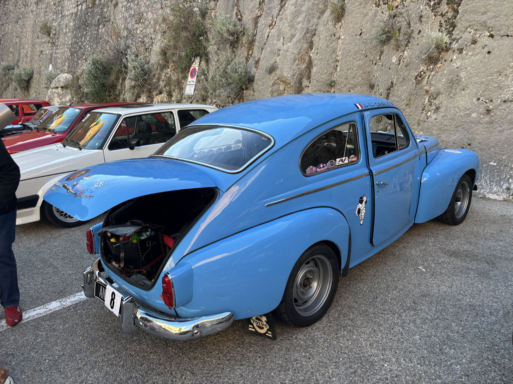 Volvo PV544