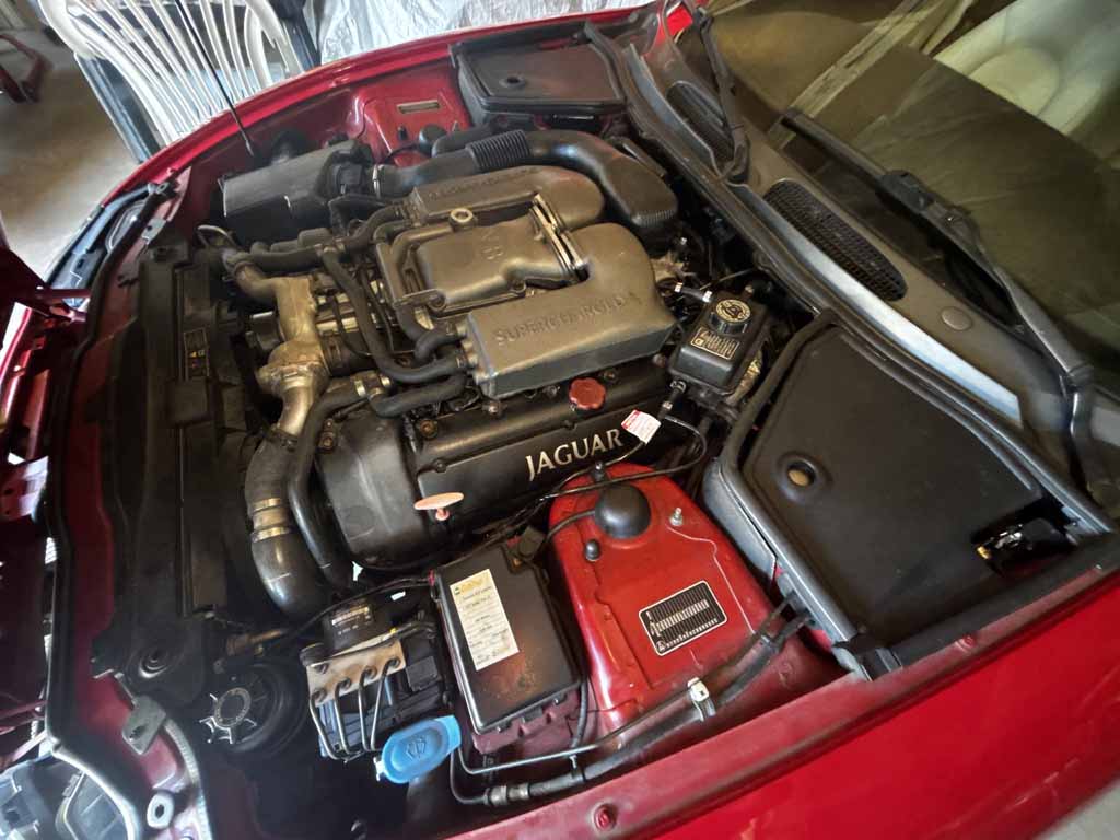Jaguar XKR
