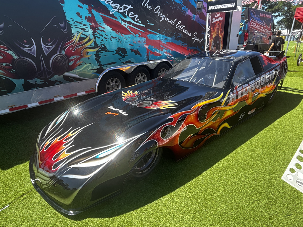 Dragster au Mans Classic Legend