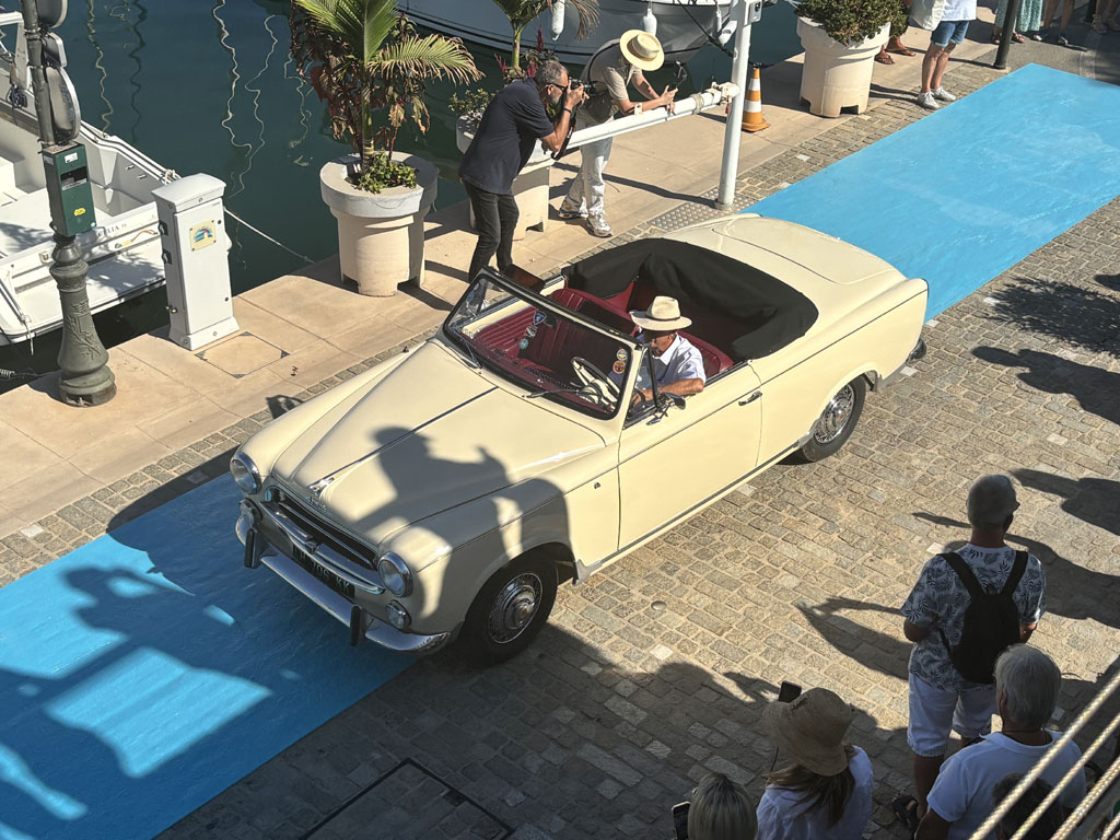 Peugeot 403 cabriolet